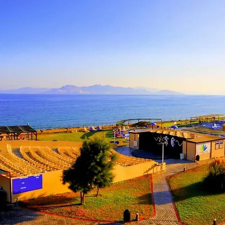 White Olive Marine Aquapark Tigaki