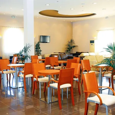 Hotel White Olive Marine Aquapark