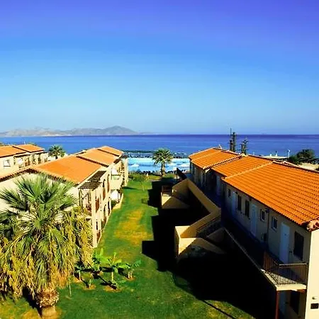 Hotel White Olive Marine Aquapark 4*