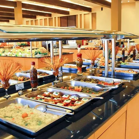 White Olive Marine Aquapark