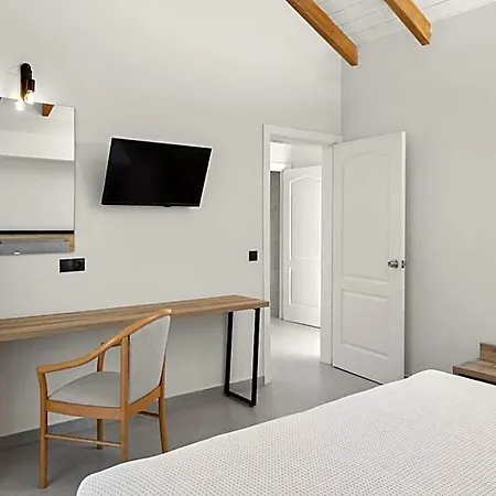 White Olive Marine Aquapark 4*