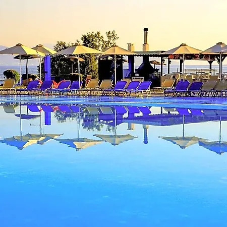 Szálloda White Olive Marine Aquapark 4*