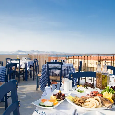 Hotel White Olive Marine Aquapark 4*