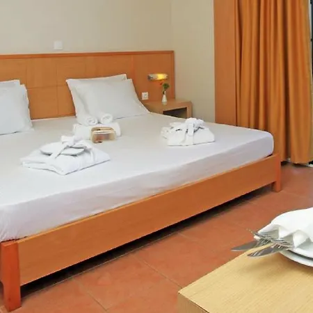 White Olive Marine Aquapark Hotel