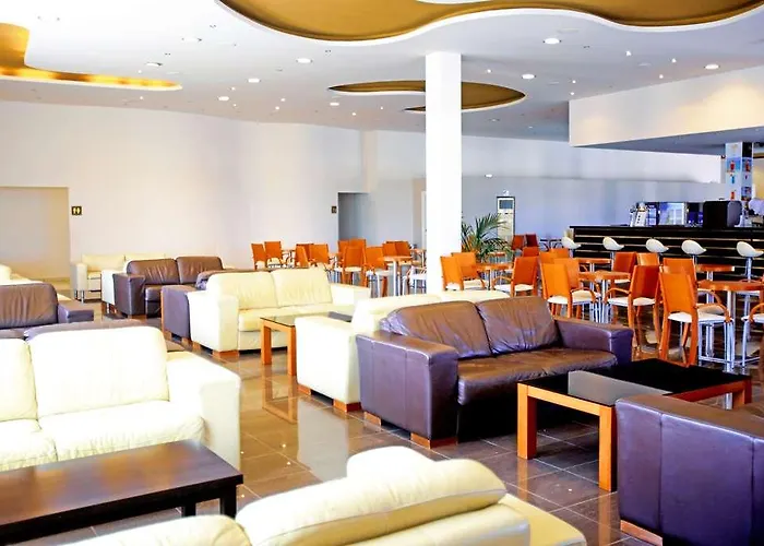 Hotel White Olive Marine Aquapark 4*