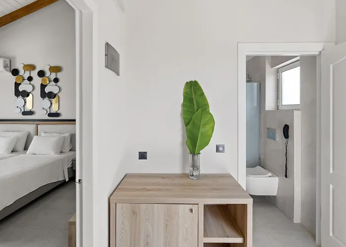 Hotel White Olive Marine Aquapark