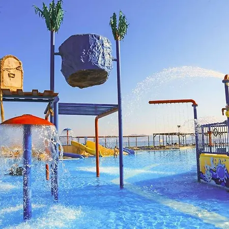 Отель White Olive Marine Aquapark Тигаки