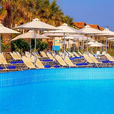 Отель White Olive Marine Aquapark