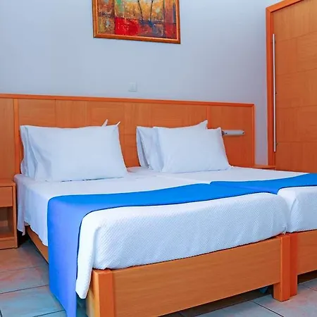 White Olive Marine Aquapark 4* Тигаки