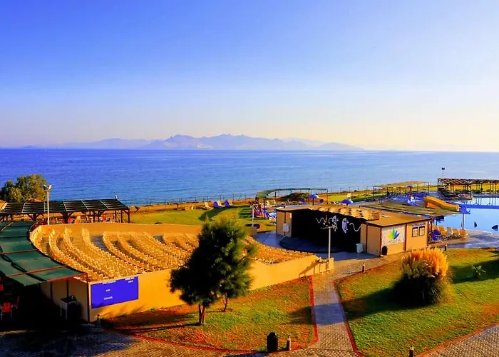 White Olive Marine Aquapark Tigaki