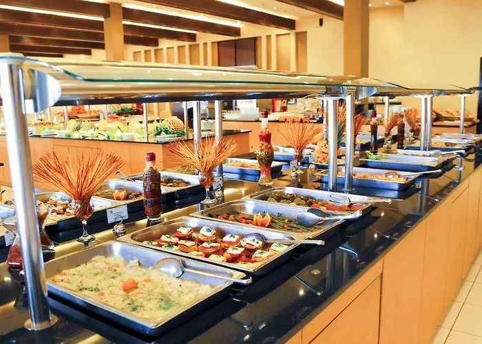 White Olive Marine Aquapark