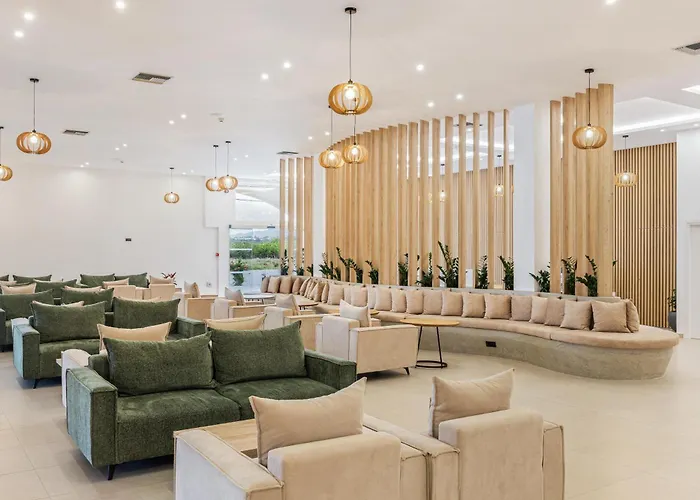 White Olive Marine Aquapark Отель 4*